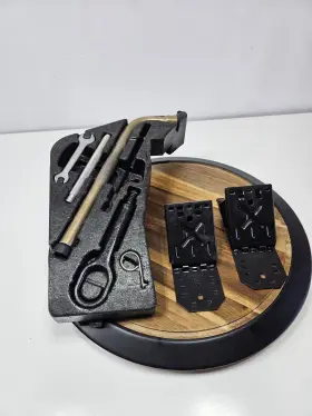 02.08.23.6 Audi 2007 - 2015 Q7 4l Emergency Tool Kit Wheel Stop Chocks Set Oem