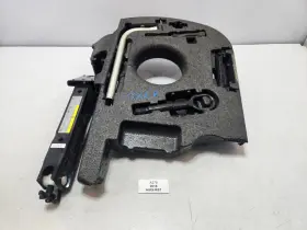 4g0012109 Audi 12-18 Oem A6 A7 S6 S7 Rs7 Emergency Spare Wheel Jack Tool Kit Set 4g0012109 Audi 12-18 Oem A6 A7 S6 S7 Rs7 Emergency Spare Wheel Jack Tool Kit Set
