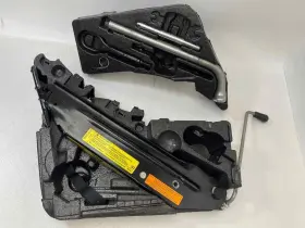 4l0012112 Audi Fits 2007 - 2015 Q7 Emergency Jack Tool Kit Assy W Foam Holder