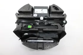 4m0011031h Audi 4m0011031n 2019 - 2026 Q8 Emergency Floor Jack Tool Kit With Foam Holder Oem