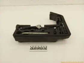 564.au1g14 Audi A5 8t Coupe Emergency Vehicle Jack And Tool Kit Fits 2008-2016 08 09 10 11 12