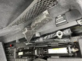 695.au1418 Audi Emergency Roadside Tools Toolkit 2018 Q5 Jack Lugwrench 1029340