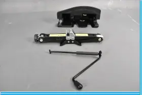 8k9813685 Audi 2011 A4 All Road Jack With Bracket Kit Oem