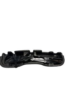Audi 8v0011031 2015 - 2020 A3 S3 Emergency Spare Tire Lift Jack Tool Kit And Foam Insert