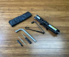 Audi 8wc011031c 2018 - 2024 A5 F5 Emergency Spare Wheel Jack Lift With Tools And Bag Oem