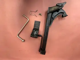 71121179621 Bmw E34 535i 525i 530i 540i Trunk Tool Jack And Lug Wrench Sedan Oem #90215