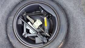 Buick 25737071 1997-2005 Park Ave Complete Spare Tire Jack Kit With Mini Donut Wheel Oem