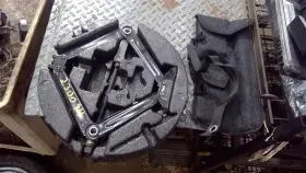 564.gm4e17 Buick Verano 2017 Jack 920714