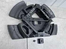 13505430 Cadillac 10-16 Srx Emergency Roadside Jack/lug Wrench/strap And Foam Holder Oem
