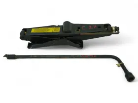 14063553 Cadillac 1987 - 1993 Allante Jack Lifting Scissors Emergency Spare Tire