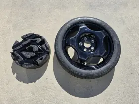 22743400 Cadillac 2013 - 2019 Xts Emergency Spare Tire And Tool Kit