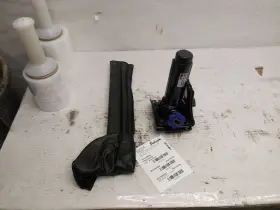 564.gm6524 Cadillac 2024 Escalade Esv Jack 3029268 564.gm6524 Cadillac 2024 Escalade Esv Jack 3029268