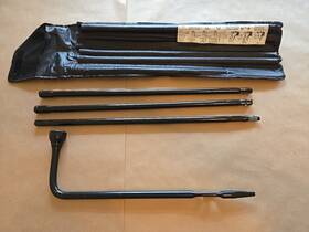 Chevrolet 20782711 07-13 Silverado 1500 Spare Tire Tool Kit With Pouch Oem