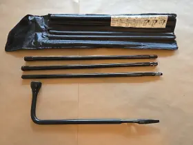 20782711 Chevrolet 07-13 Silverado 1500 Spare Tire Tool Kit With Pouch Oem