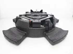 42481750 Chevrolet 2021-2023 Trailblazer Spare Jack And Trunk Tools With Foam