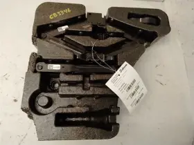 42765268 Chevrolet Jack With Tool Kit For 2024 Trailblazer 2878208