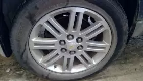 560-07063 Chevrolet Wheel 20x7-1/2 8 Double Spoke Painted Opt Pej Fits 11-15 Traverse