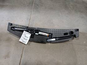 Chevrolet 564.gm1d25 Jack With Tool Kit For 2025 Traverse 3089005