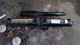 564.gm1g21 Chevrolet Trax 2021 Jack 928734 564.gm1g21 Chevrolet Trax 2021 Jack 928734