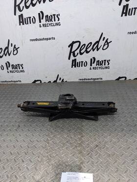 Chevrolet 594.gm1t95 Impala Ss 1995 Jack Oem 1159727