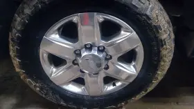 560-05962 Chevrolet Truck Wheel 20x8-1/2 Opt Rth 6 Spoke Fits 20-23 Silverado 2500 Pickup 10295291