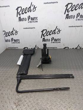 Chevrolet Truck 564.gm6c06 2015 Thru 2024 Chevy Colorado Jack Tools Lug Wrench 1173505