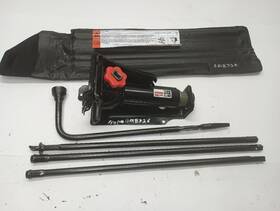 Chevrolet Truck 564.gm8326 2026 Silverado 2500 Jack And Spare Tire Tools 12893016