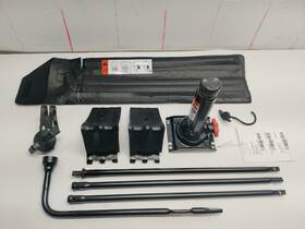 Chevrolet Truck 564.gm8m26 2026 Silverado 1500 Jack And Spare Tire Tools 12897202