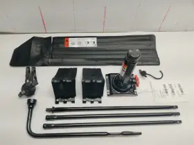 564.gm8m26 Chevrolet Truck 2026 Silverado 1500 Jack And Spare Tire Tools 12897202