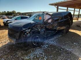 Chevrolet Truck 564.gm8s20 Suburbn15 2020 Jack 1336977