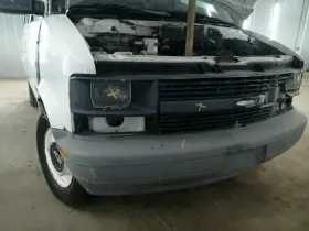 566.gm8402 Chevrolet Truck Astrovan 2002 Spare Wheel Carrier 104858640