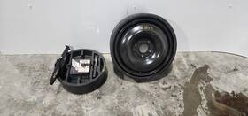 Chrysler 2597 2020-2024 Voyager 17x4 Spare Tire With Jack And Tool Set