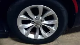 560-02535 Chrysler Wheel 17x7 Alloy 10 Spoke Painted Fits 15-18 300