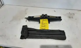 564.ch8b08 Dodge Truck 2006-2011 Dakota Scissor Jack Kit With Tools Oem 06 07 08 09 10 11
