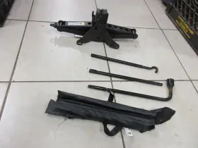 68061750 Dodge Truck 2011-2024 Durango Oem Emergency Jack And Tools Set Kit