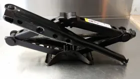 04782773ag Factory/oem 2005-2010 Challenger Charger 300 Magnum Scissor Jack With Lug Wrench