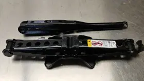 68055402aa Factory/oem 2011-2023 Charger Challenger 300 Scissor Jack With Lug Nut Wrench