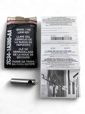 Ford 2c34-1a380-aa 81320 379273t F250 F350 Spare Tire Lock Key And Code Card Oe