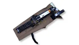 564.fd1316 Ford 10-18 Flex Jack And Tools Set