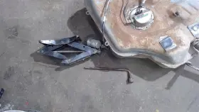 564.fd1f03 Ford Focus 2003 Jack 903150
