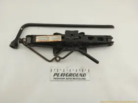 564.fd1g99 Ford Mustang Convertible Emergency Vehicle Jack Tool Kit Fits 1999-2004 99 00 01
