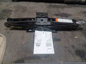 Ford 564.fd8b24 Jack With Tool Kit For 2024 Bronco 3127233