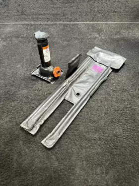 8c3417005da Ford 2015 F250 Emergency Tire Jack And Tool Kit Assembly Oem