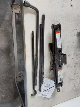 Al3z17080e Ford 2009-2014 F150 Scissor Jack Kit With Tools Set Assembly Oem