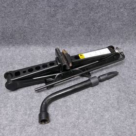 Ford Bcp9-17035-ab 2012-2018 Focus Sedan Spare Tire Scissor Jack With Lug Wrench Iron Oem 78573
