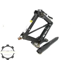 Fb53-17080-aa Ford 2016-2019 Explorer Emergency Jack Lift And Lug Nut Wrench Oem
