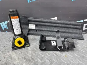 Pc3c-17005-ac Ford Oem 2008-2025 F250 F350 Super Duty Emergency Bottle Jack Tool Wrench Kit