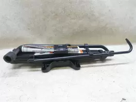 564.fd8c05 Ford Truck Jack Assembly Fits 2001-2012 Escape Mercury Mariner B2-10/193866