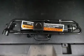 564.fd8c08 Ford Truck Jack Fits 2008 Escape 2006868