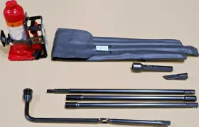 Hc3c-17a078-aa Ford Trucks Super Duty 6-ton Oem Genuine Bottle Jack And Lug Wrench Set